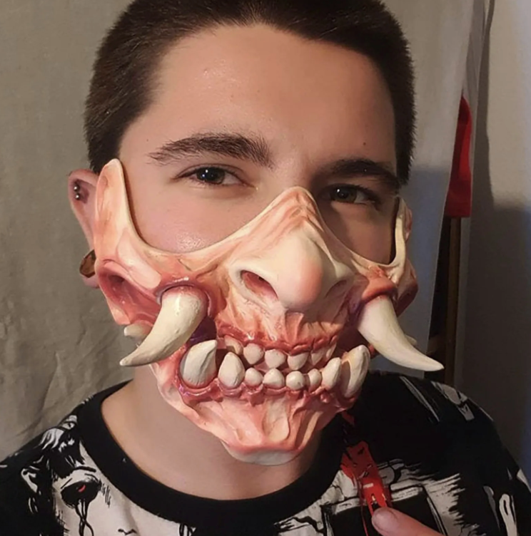 Dämonisches Oni Maske - Furchterregendes Dämonen-Design