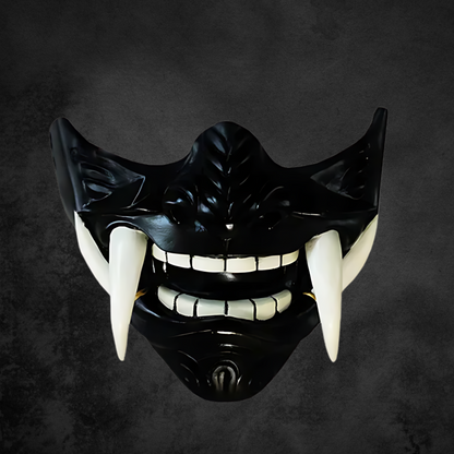 Halbe Oni Maske schwarz